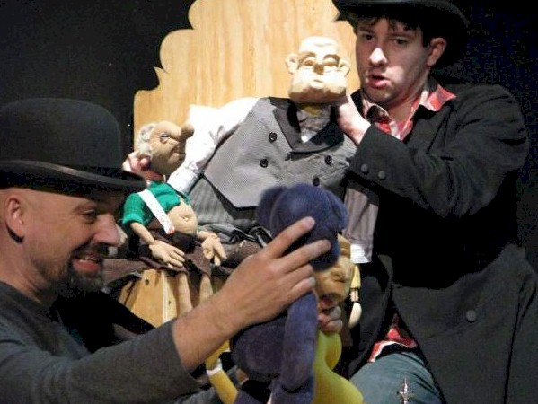 The Mum Puppettheatre