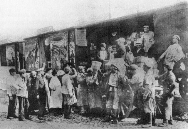 Propaganda train
